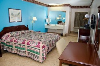 Texas Inn And Suites Citycenter At Utrgv Edinburg Exterior foto